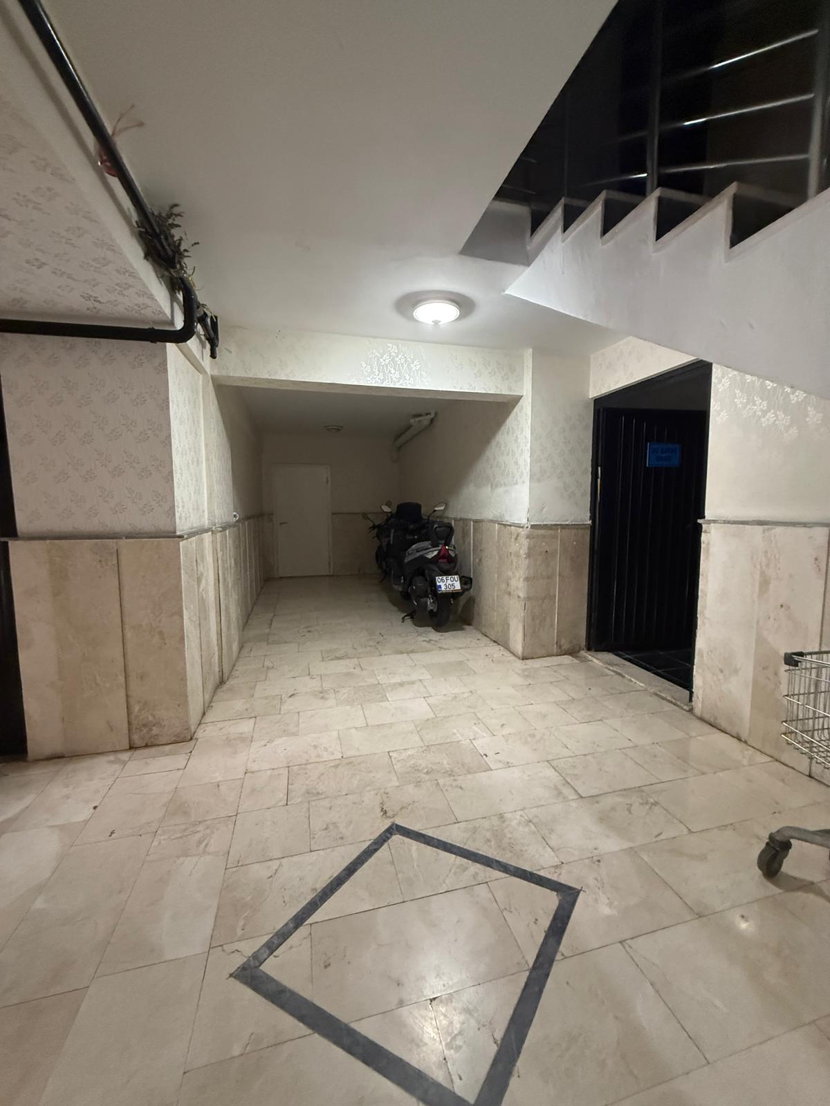 LİG BATIN 'dan BASINEVLERİ 'nde SİTEDE FULL YAPILI 4+1 DAİRE