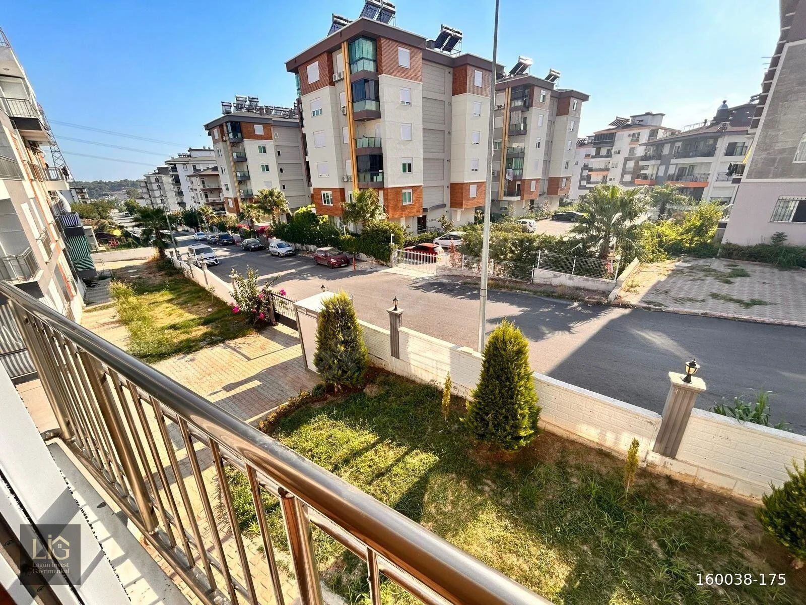 LİG BATIN 'dan AKSU TERASEVLERDE 2,5+1 SATILIK DAİRE