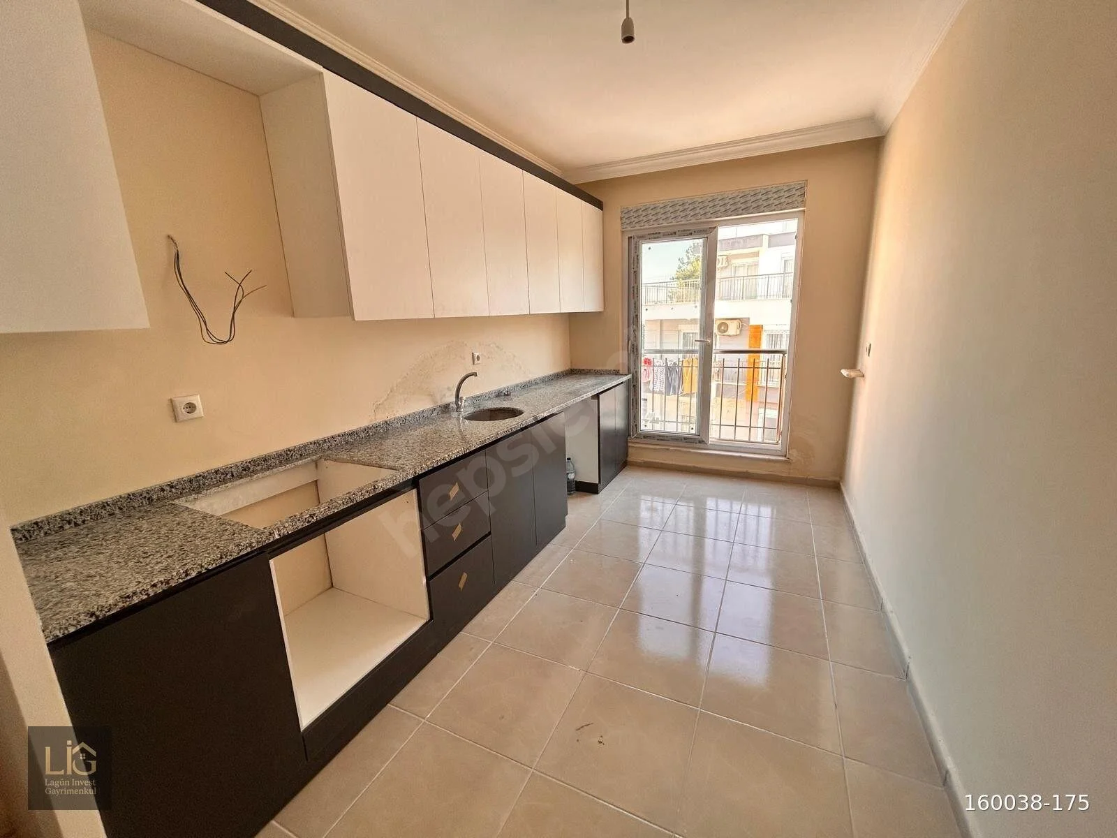 LİG BATIN 'dan AKSU TERASEVLERDE 2,5+1 SATILIK DAİRE