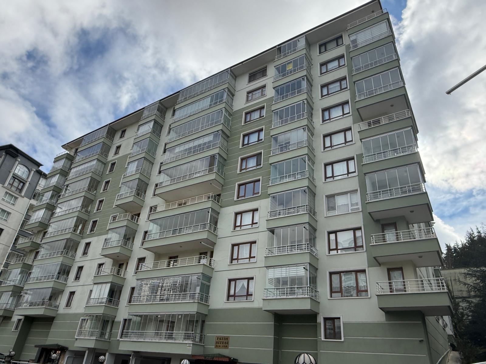 LİG BATIN 'dan BASINEVLERİ 'nde SİTEDE FULL YAPILI 4+1 DAİRE
